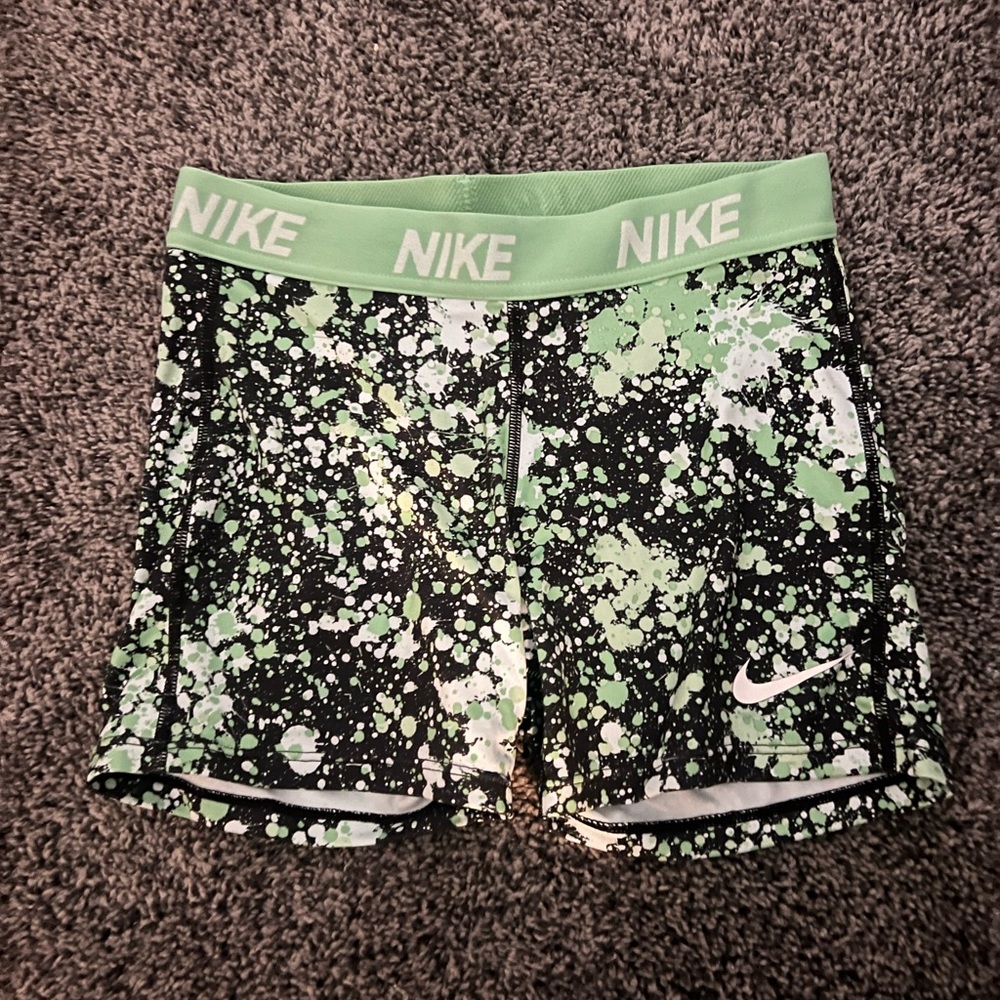 Nike spandex